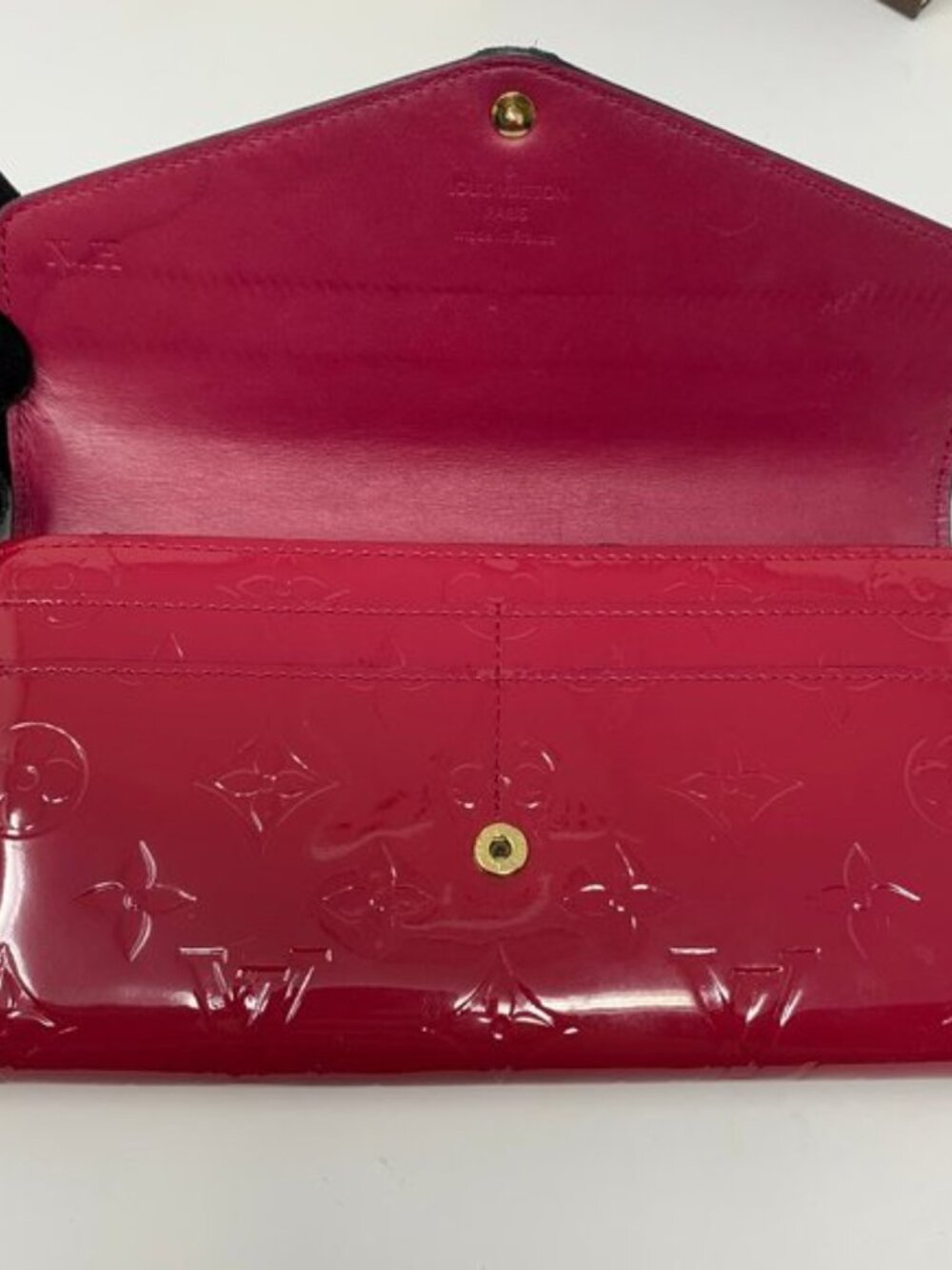 Louis Vuitton Monogram Vernis pink wallet - Picture 3 of 15